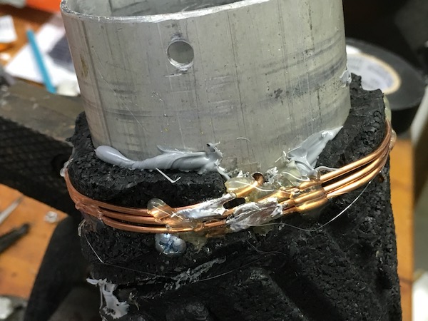 rotor tread retainer