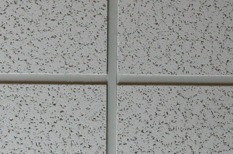 center 100% crop
